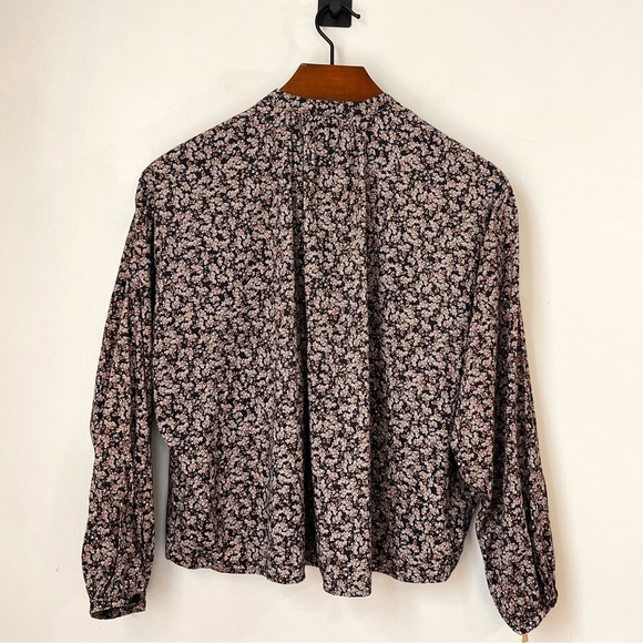 Universal Thread Mini Floral Peasant Popover - Picture 4 of 16